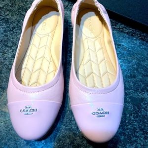 Coach size 8 ballet pink flats.